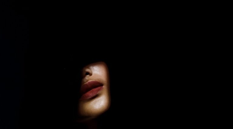 ria-alfana-pUH3FnFPyVw-unsplash