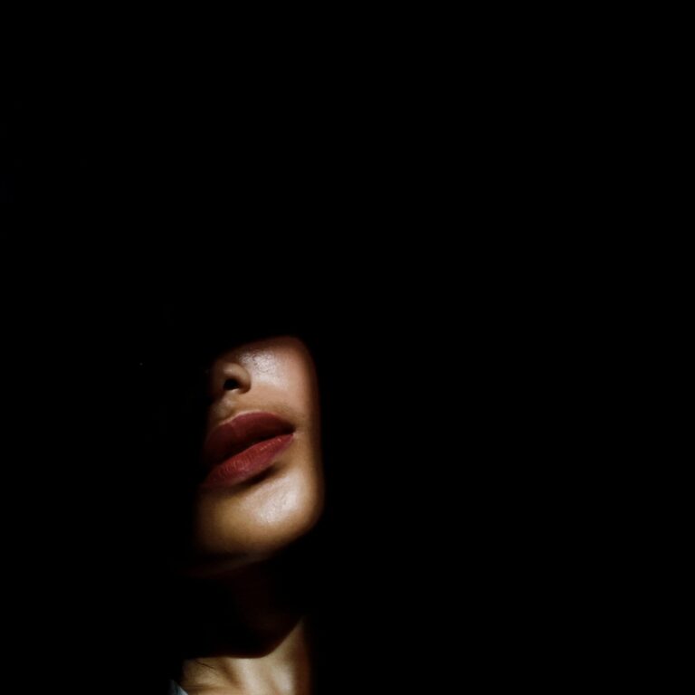ria-alfana-pUH3FnFPyVw-unsplash